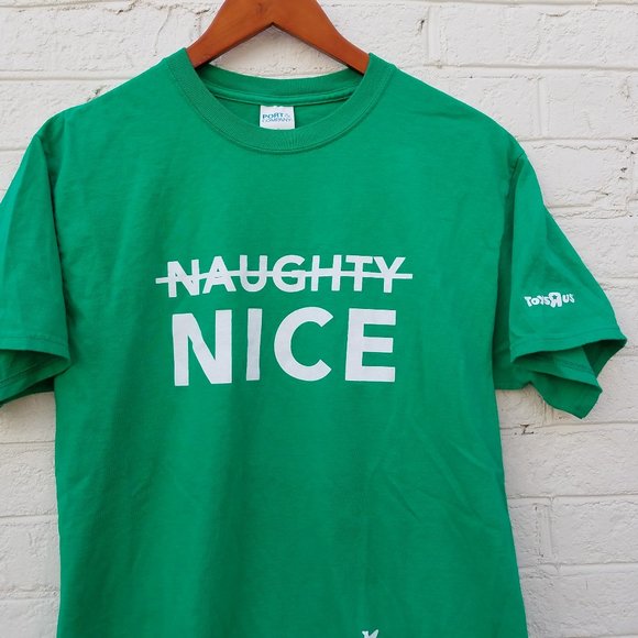 $5 SALE * ToysR'Us Green Holiday Staff T-shirt -Men's Size Medium - Picture 6 of 8